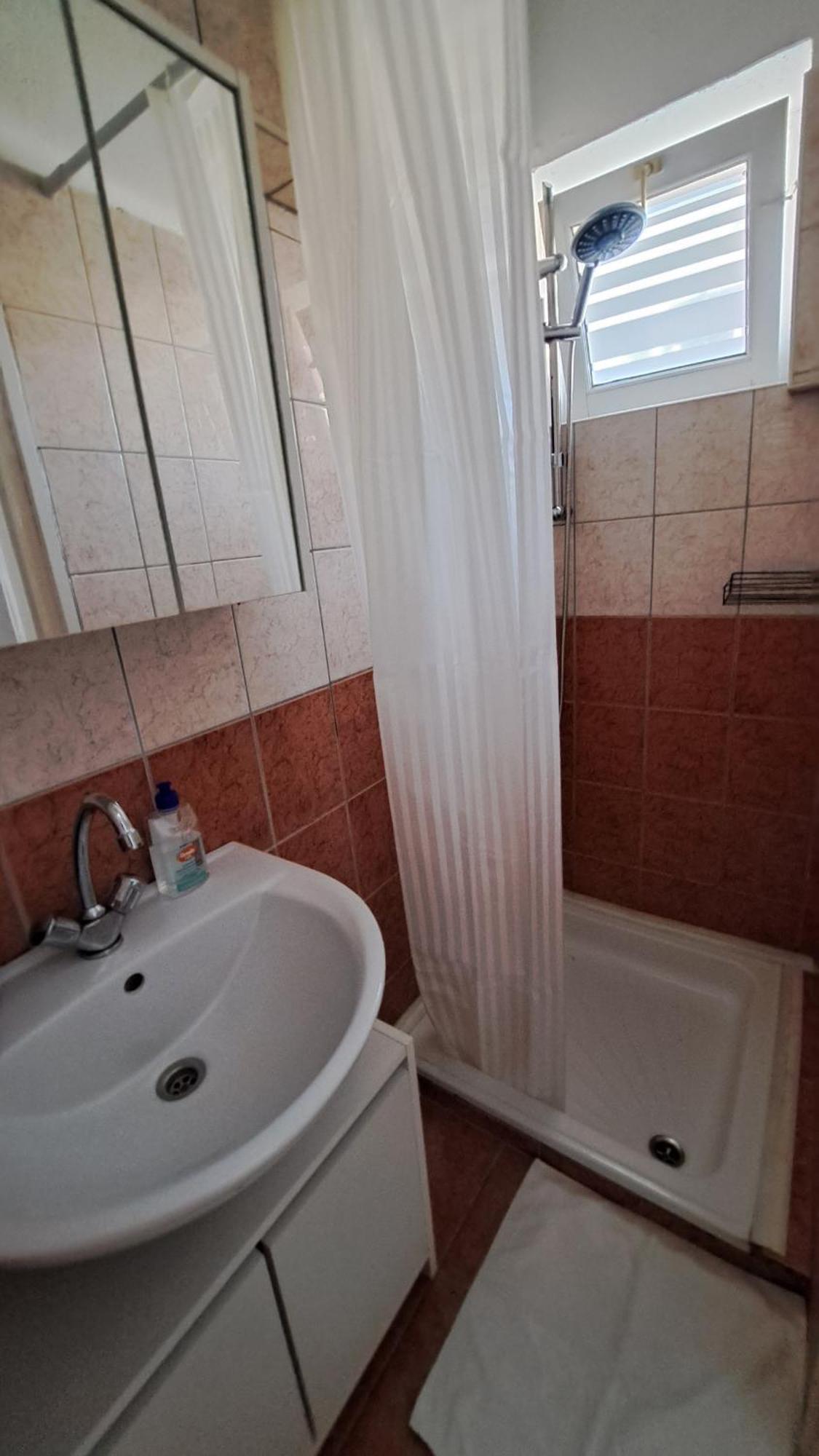 Marabella Apartmanok ハイデゥソボスロー エクステリア 写真